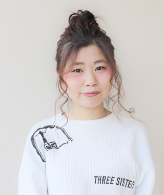 DIVA hair 店長 林田 香織